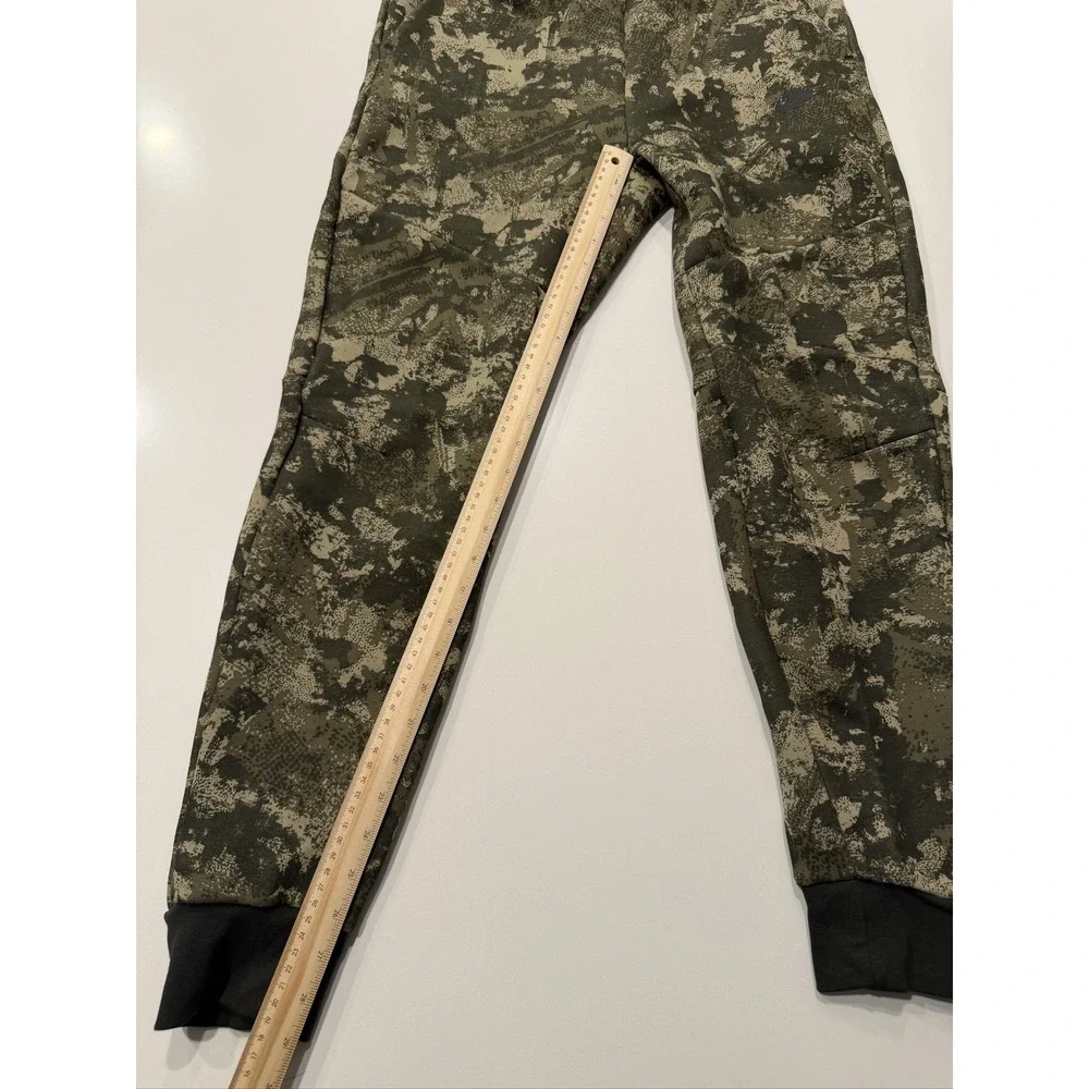 Nike tech fleece